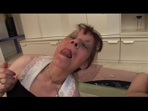 ❤️ Dy gjyshe dhe një gjysh kanë një treshe Porno në sq.mass-pr.ru ﹏