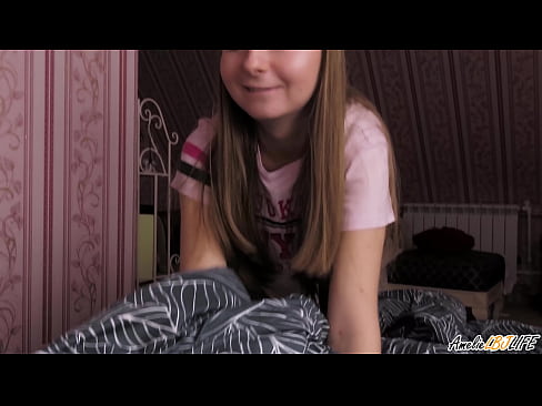 ❤️ Blondie thith thellë BFF-në e saj dhe merr spermë në gojën e saj Porno në sq.mass-pr.ru ﹏