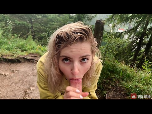 ❤️ Vajza gëlltitet sperma pas një blowjob publike - Eva Elfi Porno në sq.mass-pr.ru ﹏